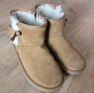 Koolaburra by UGG Victoria Mini Girls Size 1